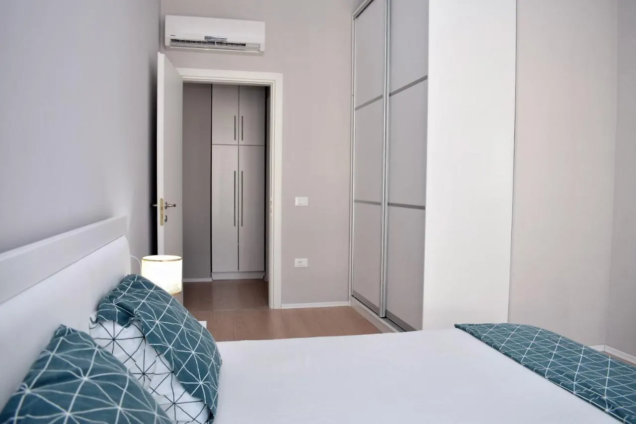 Kika 2 Apartments 地拉那