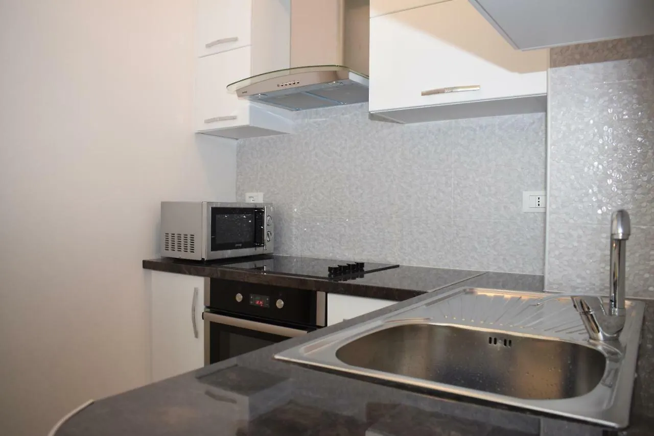 Kika 2 Apartments 地拉那